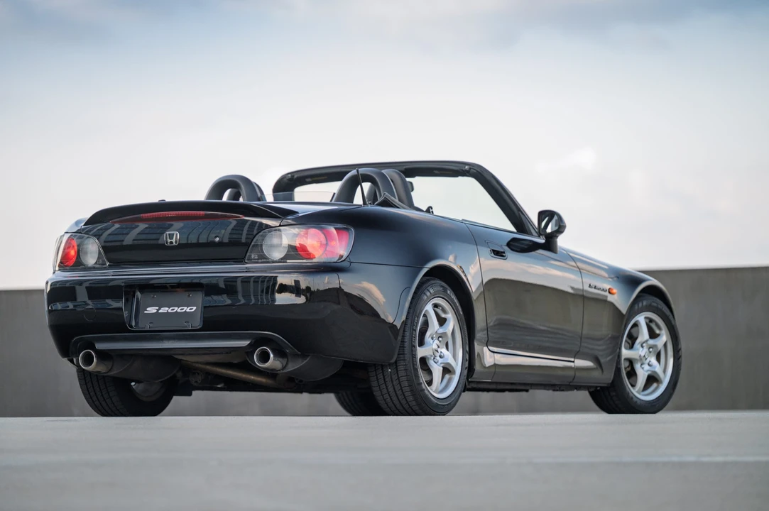 2001 Honda AP1 S2000 - Image 10 of 31
