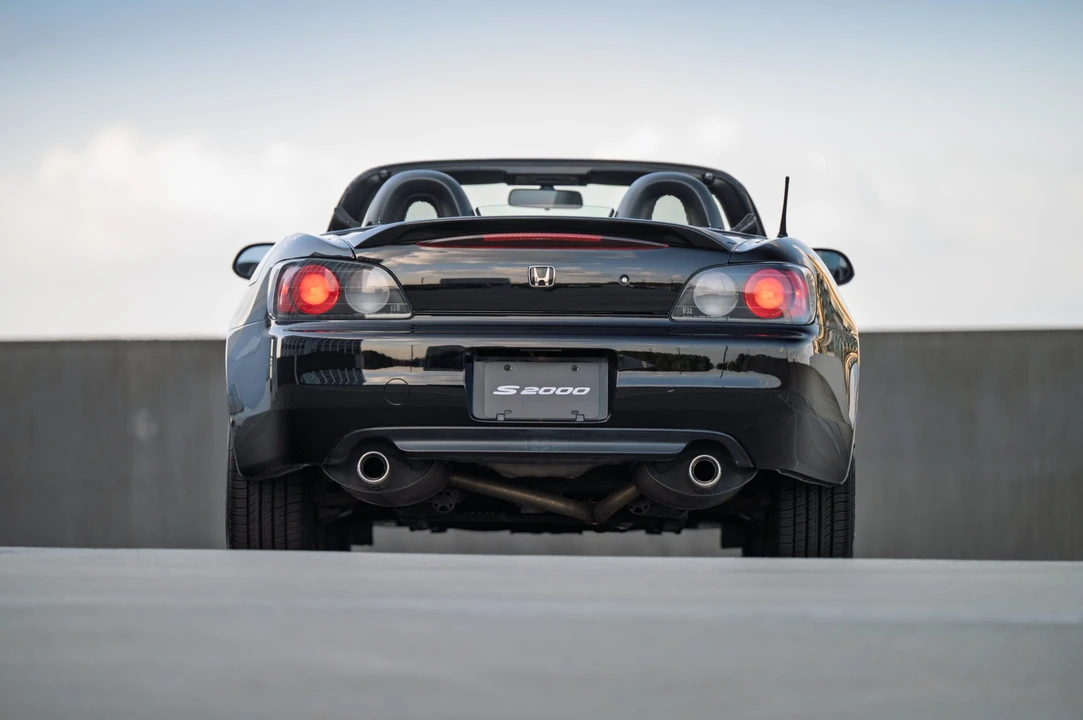 2001 Honda AP1 S2000 - Image 13 of 31