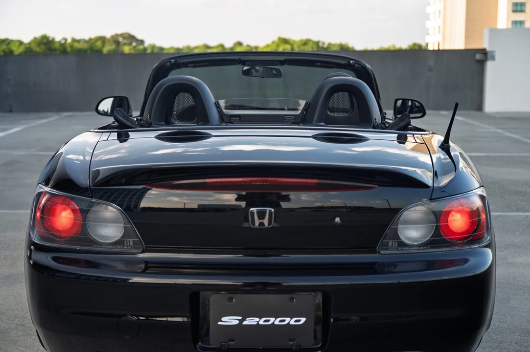 2001 Honda AP1 S2000 - Image 14 of 31