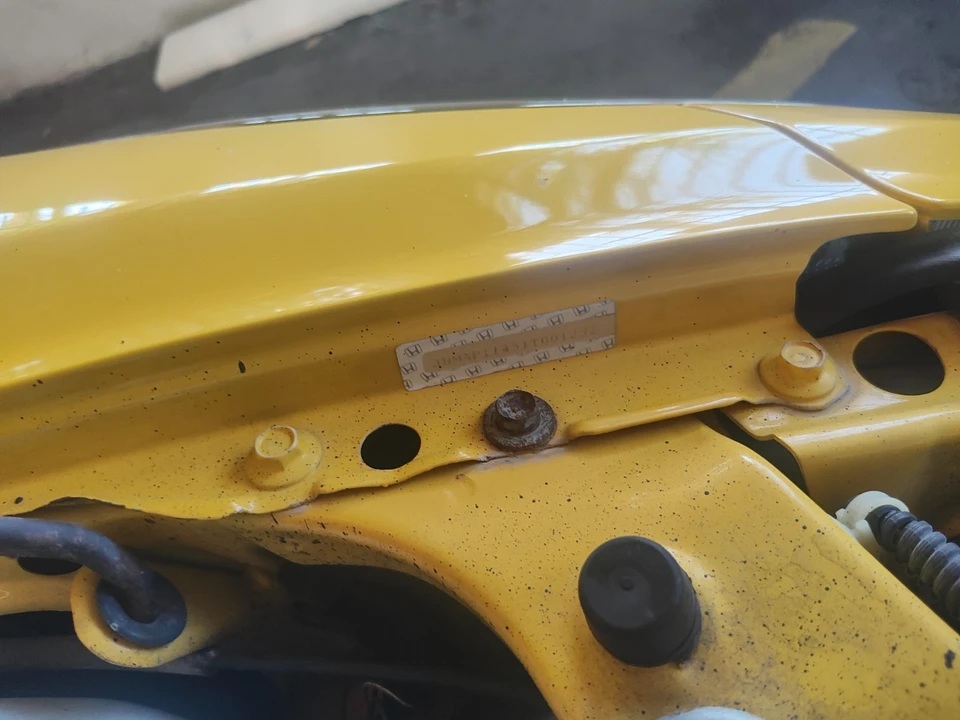 2001 Honda AP1 S2000 - Image 16 of 23