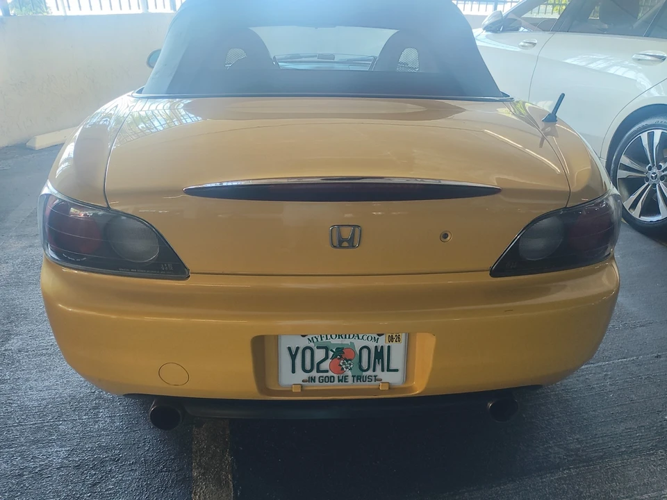 2001 Honda AP1 S2000 - Image 2 of 23