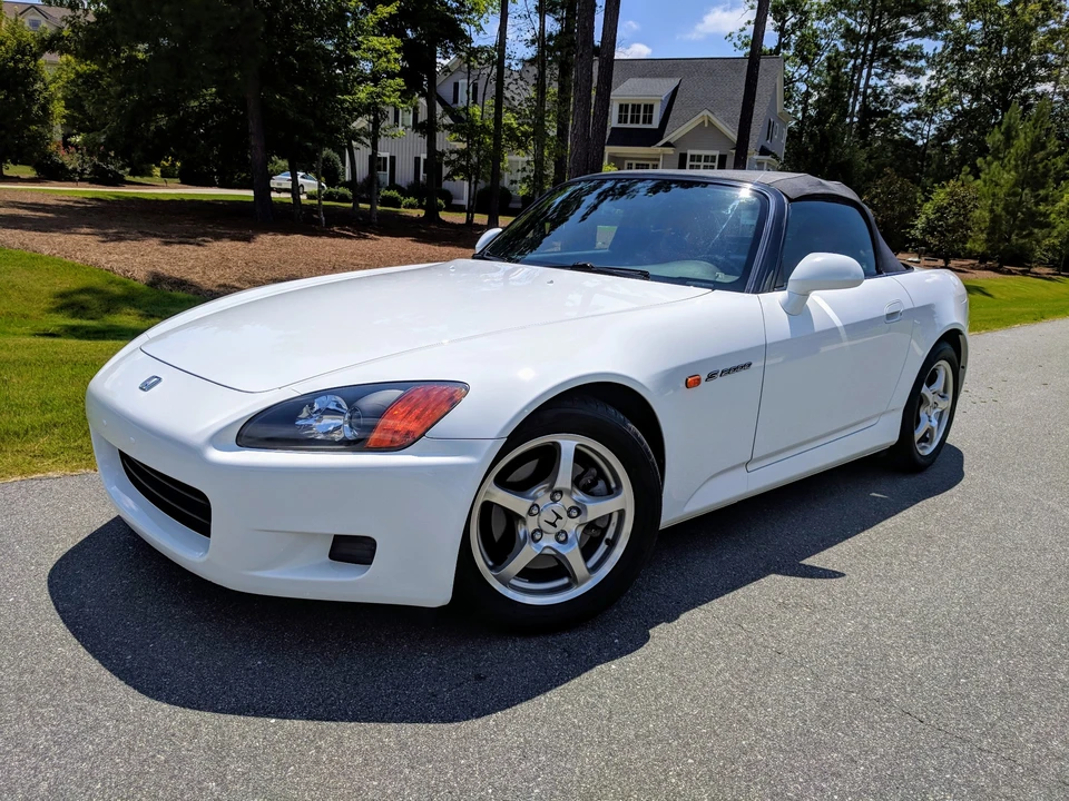 2001 Honda AP1 S2000 - Image 2 of 31