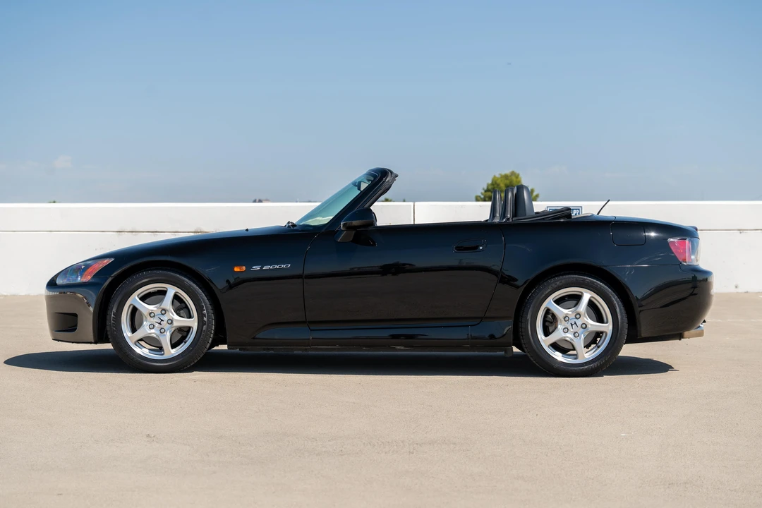2001 Honda AP1 S2000 - Image 3 of 31