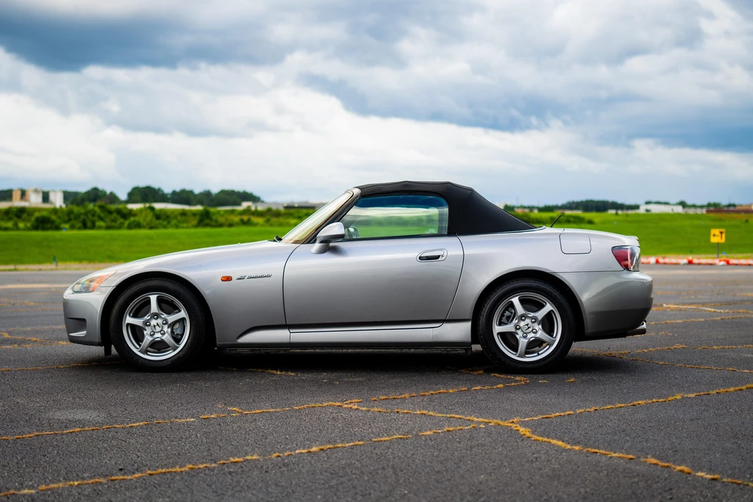2001 Honda AP1 S2000 - Image 25 of 31