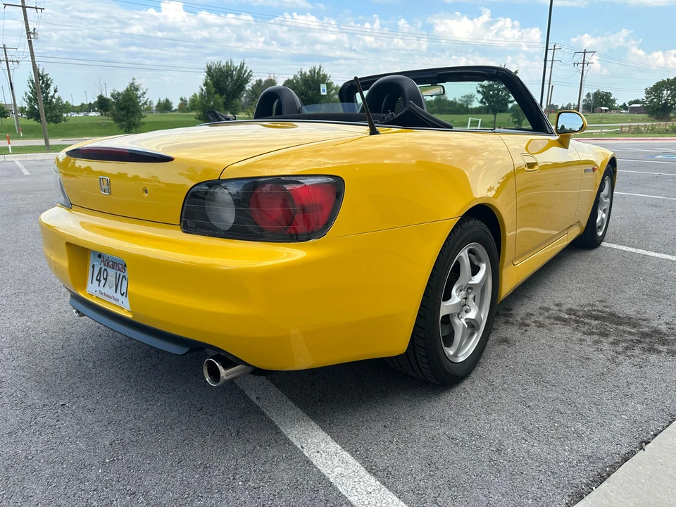 2001 Honda AP1 S2000 - Image 8 of 31