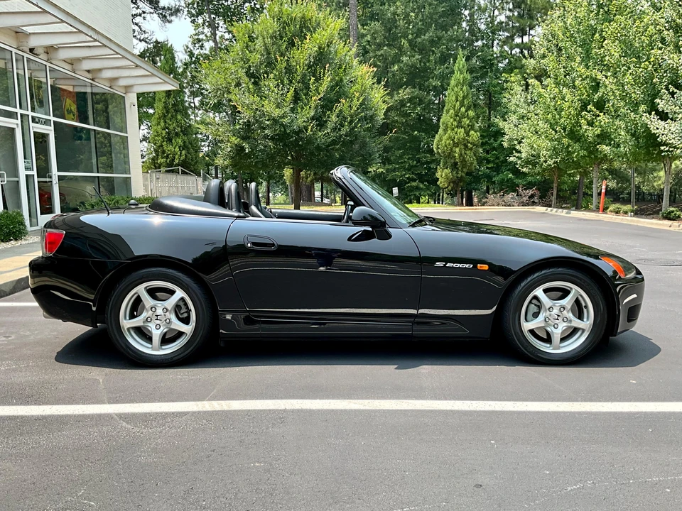 2001 Honda AP1 S2000 - Image 17 of 31
