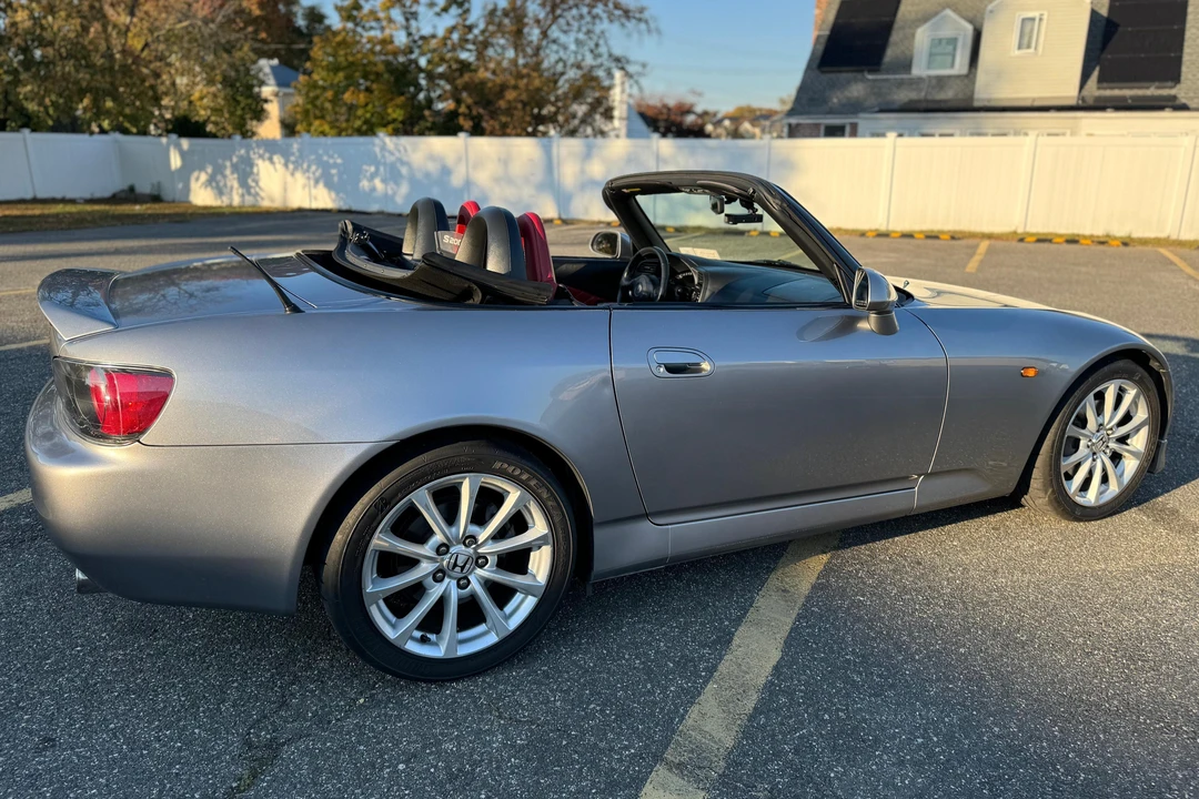 2001 Honda AP1 S2000 - Image 4 of 31