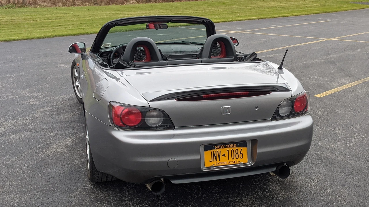 2001 Honda AP1 S2000 - Image 17 of 31
