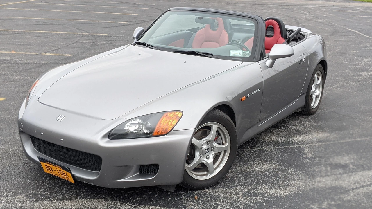 2001 Honda AP1 S2000 - Image 9 of 31