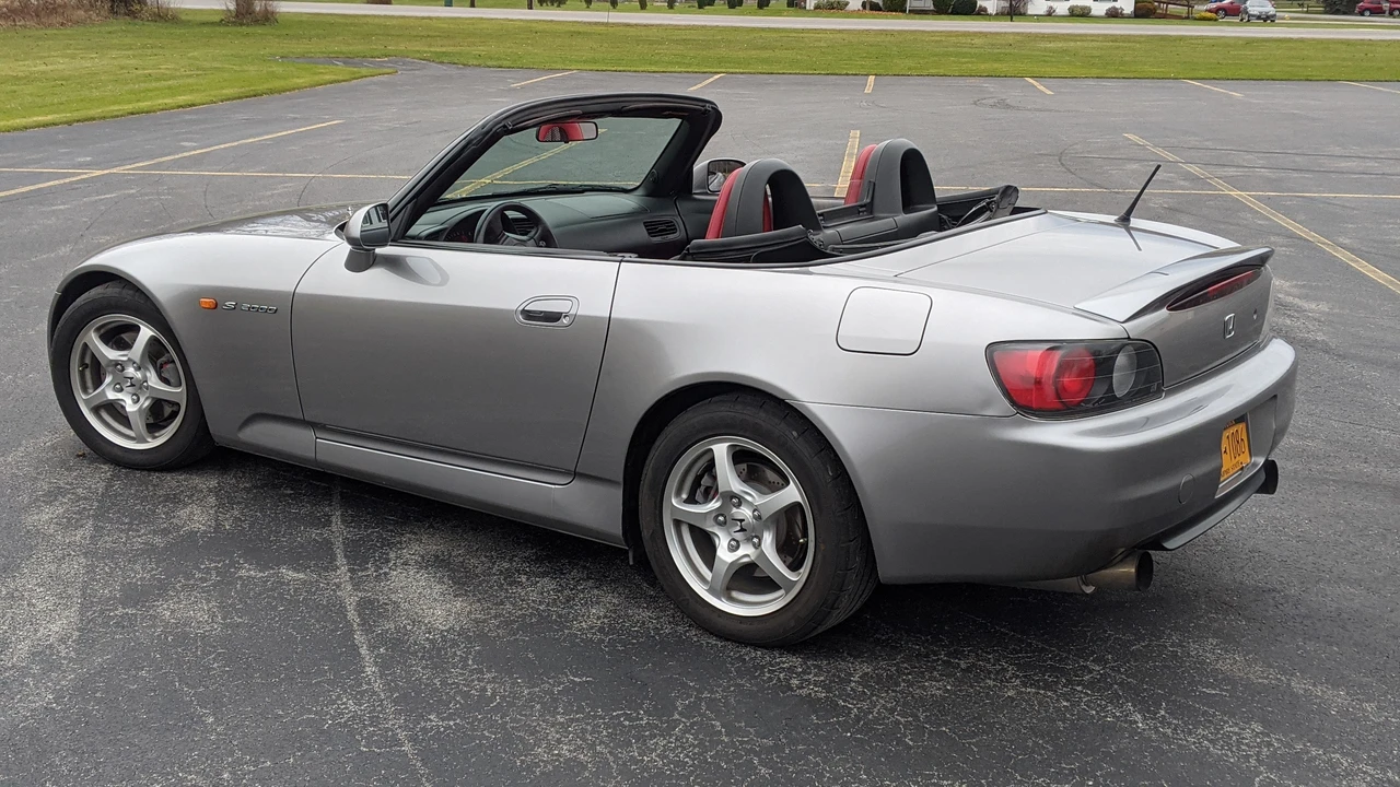 2001 Honda AP1 S2000 - Image 15 of 31