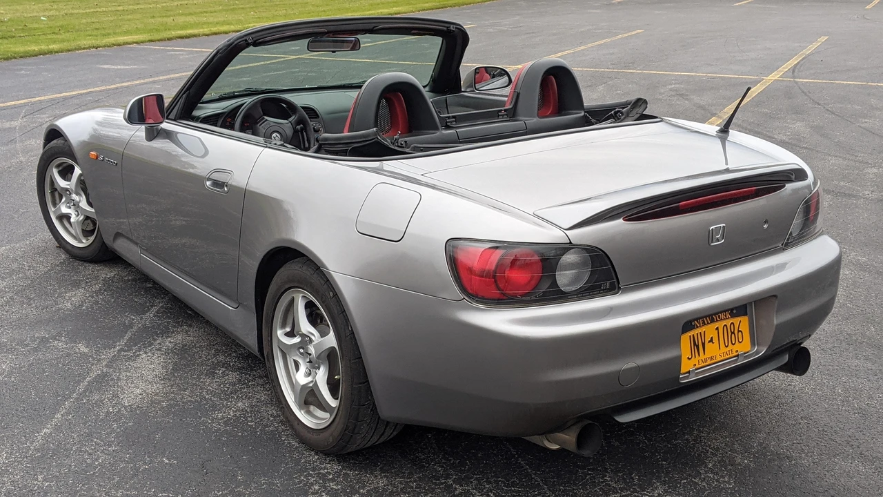 2001 Honda AP1 S2000 - Image 16 of 31