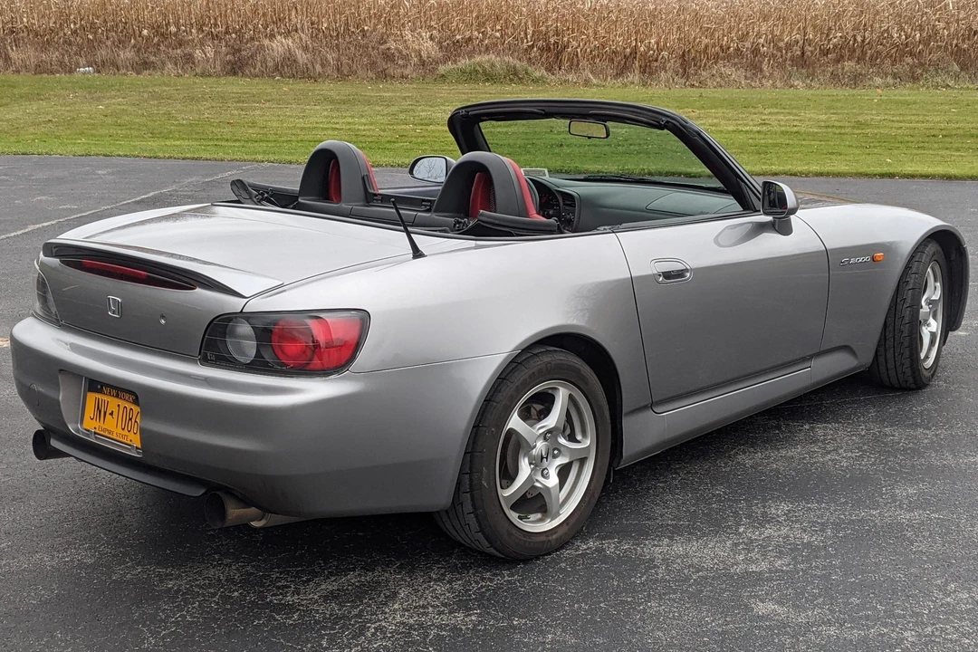 2001 Honda AP1 S2000 - Image 4 of 31