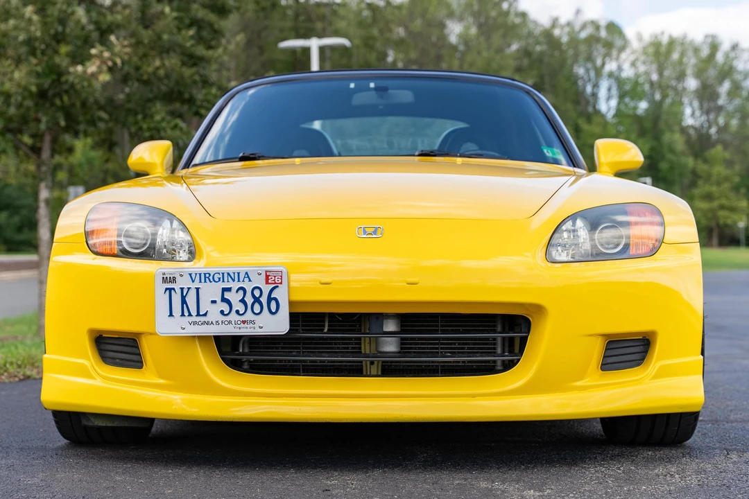 2001 Honda AP1 S2000 - Image 2 of 31