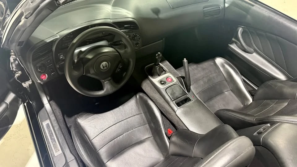 2001 Honda AP1 S2000 - Image 16 of 20