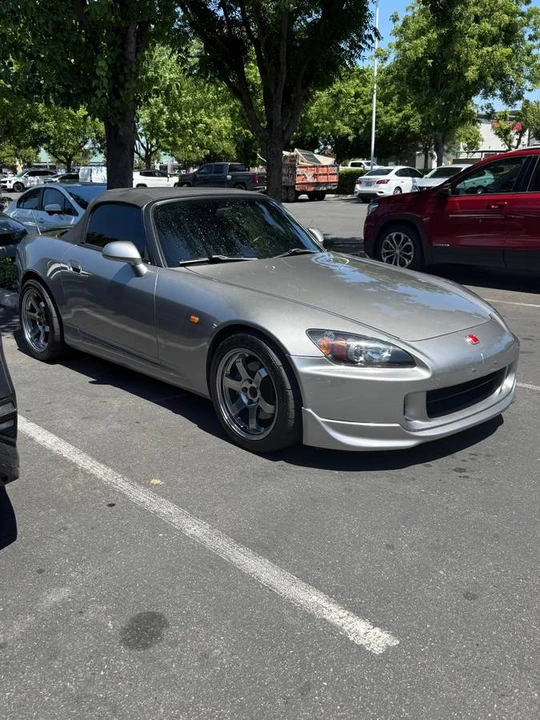 2001 Honda AP1 S2000 - Image 2 of 7