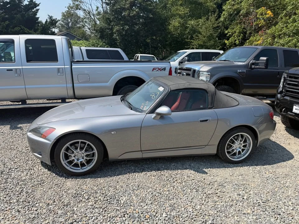 2001 Honda AP1 S2000 - Image 2 of 17