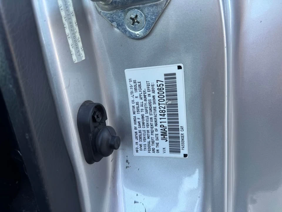 2001 Honda AP1 S2000 - Image 6 of 14