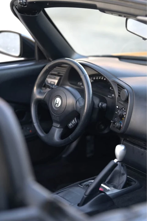 2001 Honda AP1 S2000 - Image 5 of 12