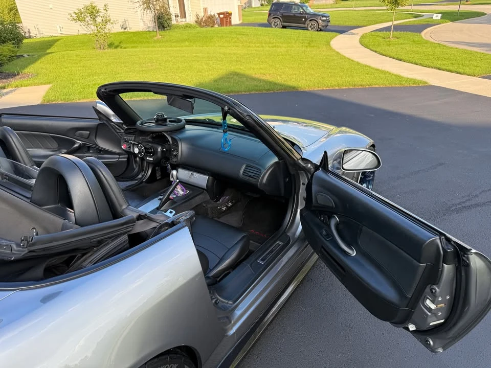 2001 Honda AP1 S2000 - Image 12 of 16