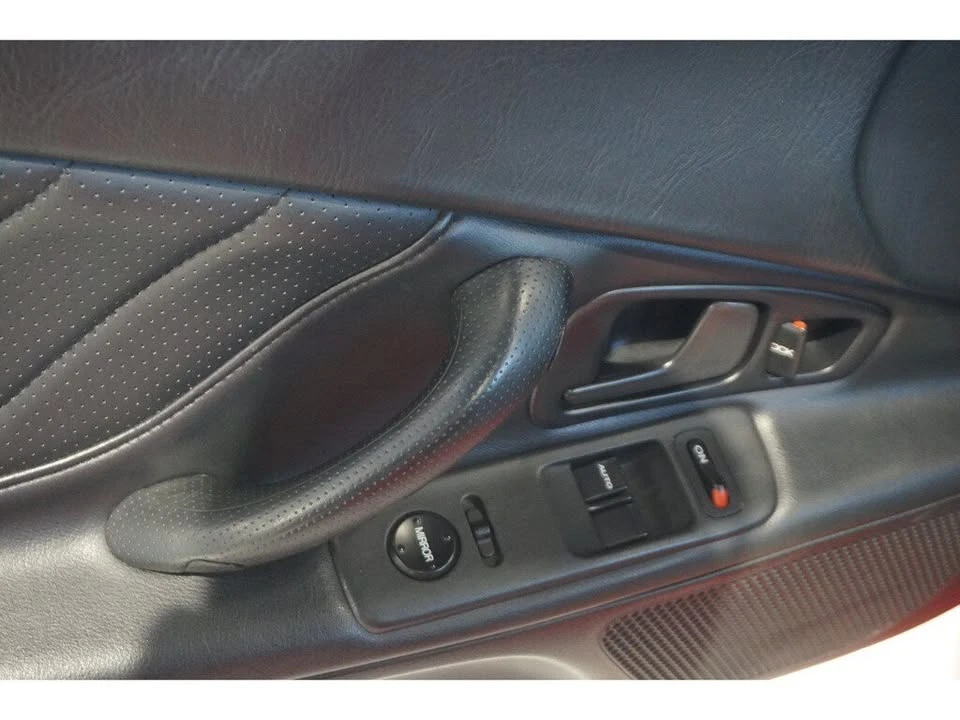 2001 Honda AP1 S2000 - Image 14 of 20
