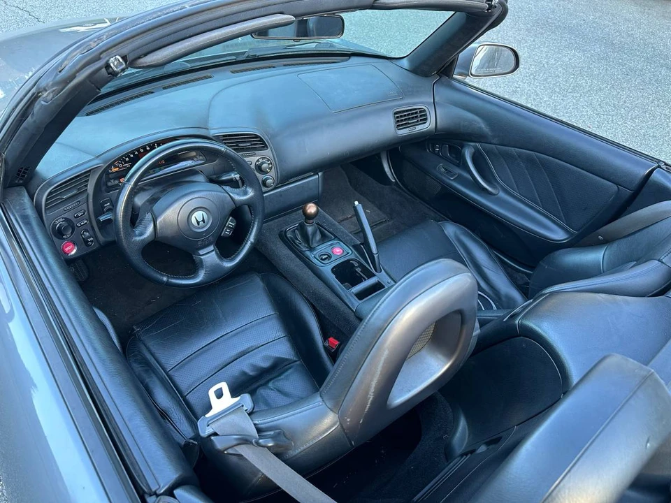 2001 Honda AP1 S2000 - Image 9 of 14