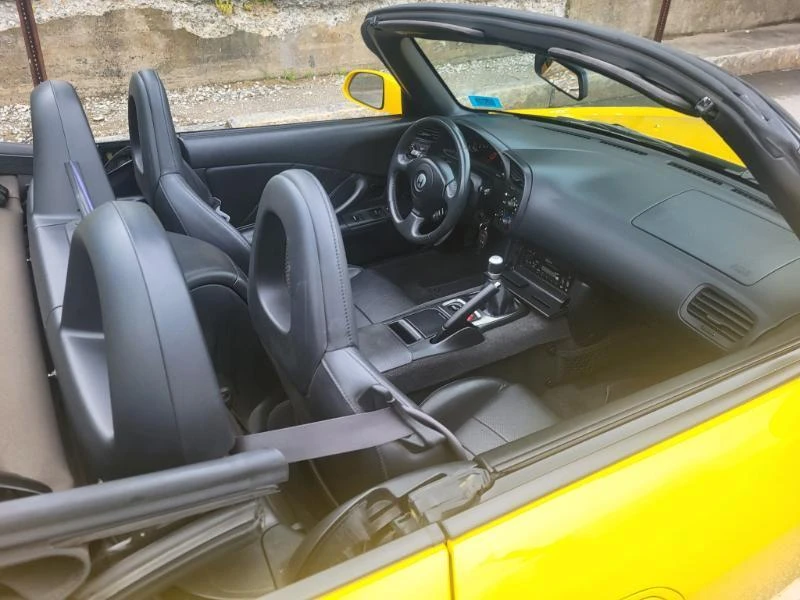 2001 Honda AP1 S2000 - Image 19 of 25