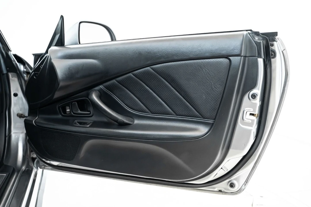 2001 Honda AP1 S2000 - Image 24 of 31