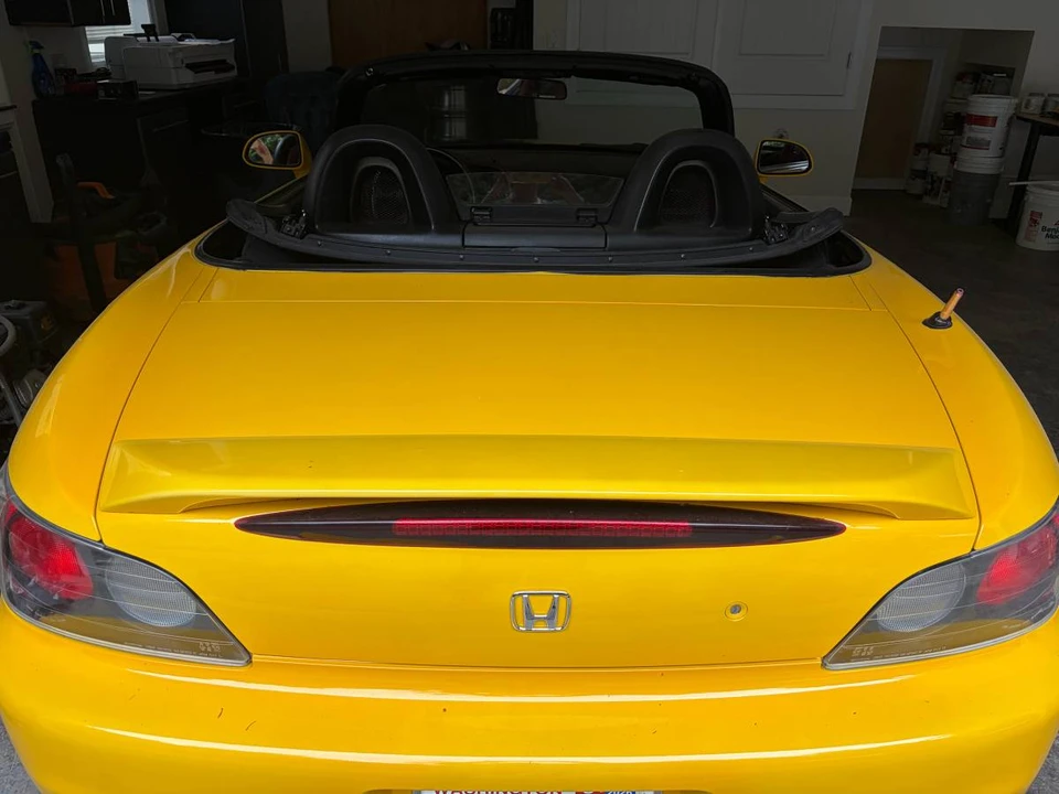 2001 Honda AP1 S2000 - Image 2 of 15