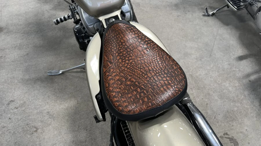 2001 Honda Magna - Image 3 of 4