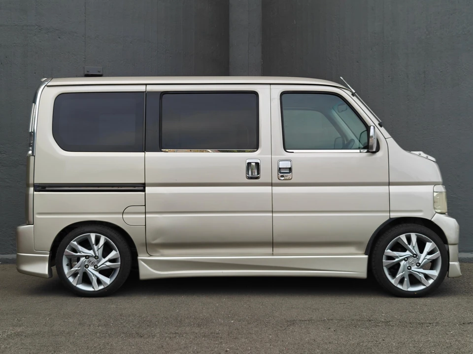 2001 Honda Vamos 2nd Gen - Image 14 of 31