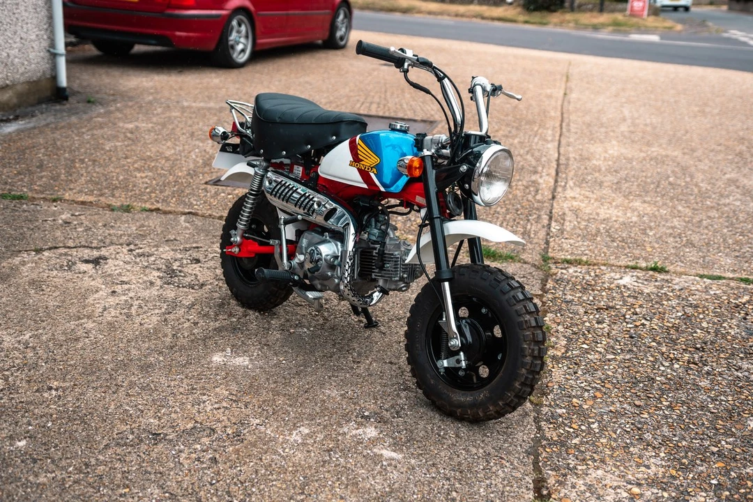 2001 Honda Motorcycles - Image 11 of 30