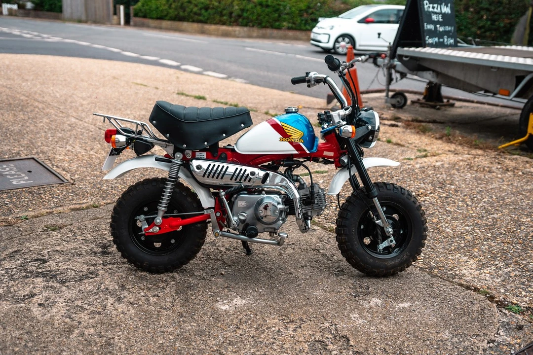 2001 Honda Motorcycles - Image 15 of 30