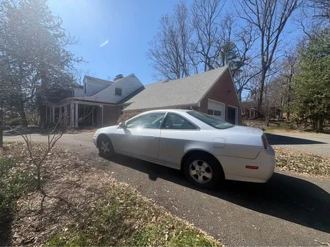 2001 Honda Accord 6th Gen - Image 2 of 4