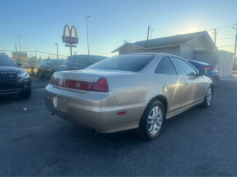 2001 Honda Accord 6th Gen - Image 3 of 11