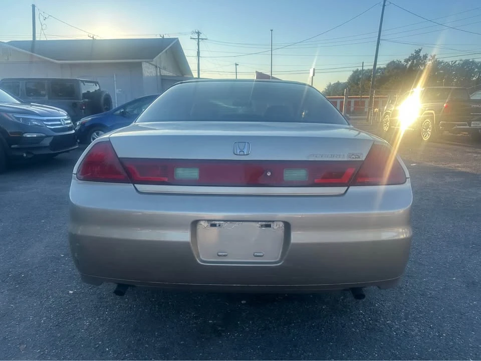 2001 Honda Accord 6th Gen - Image 4 of 11