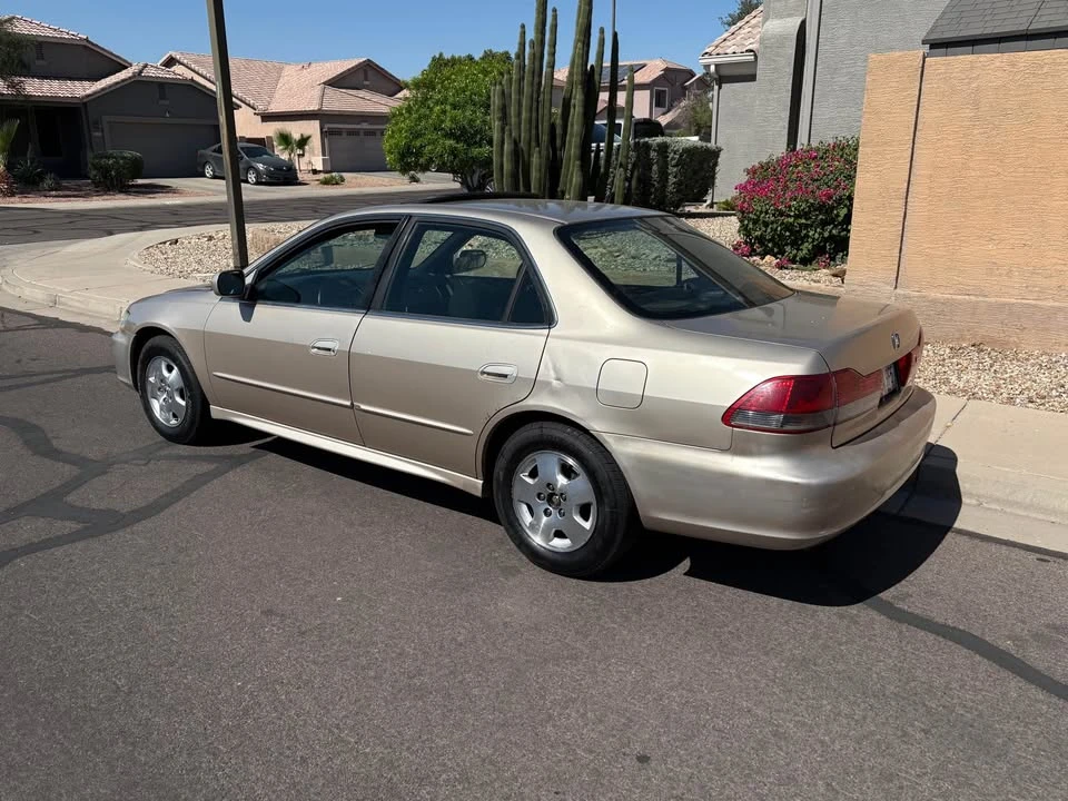2001 Honda Accord 6th Gen - Image 3 of 8