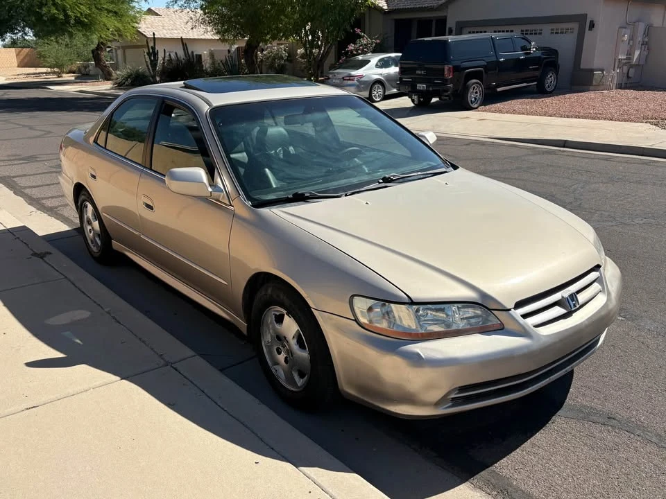2001 Honda Accord 6th Gen - Image 2 of 8