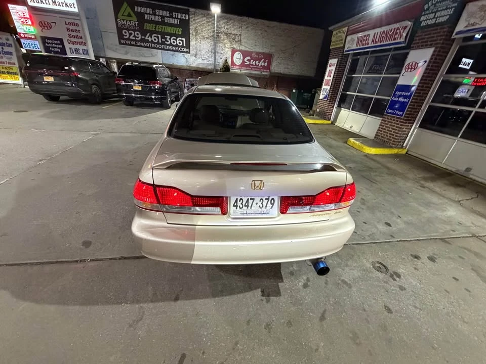 2001 Honda Accord 6th Gen - Image 5 of 12