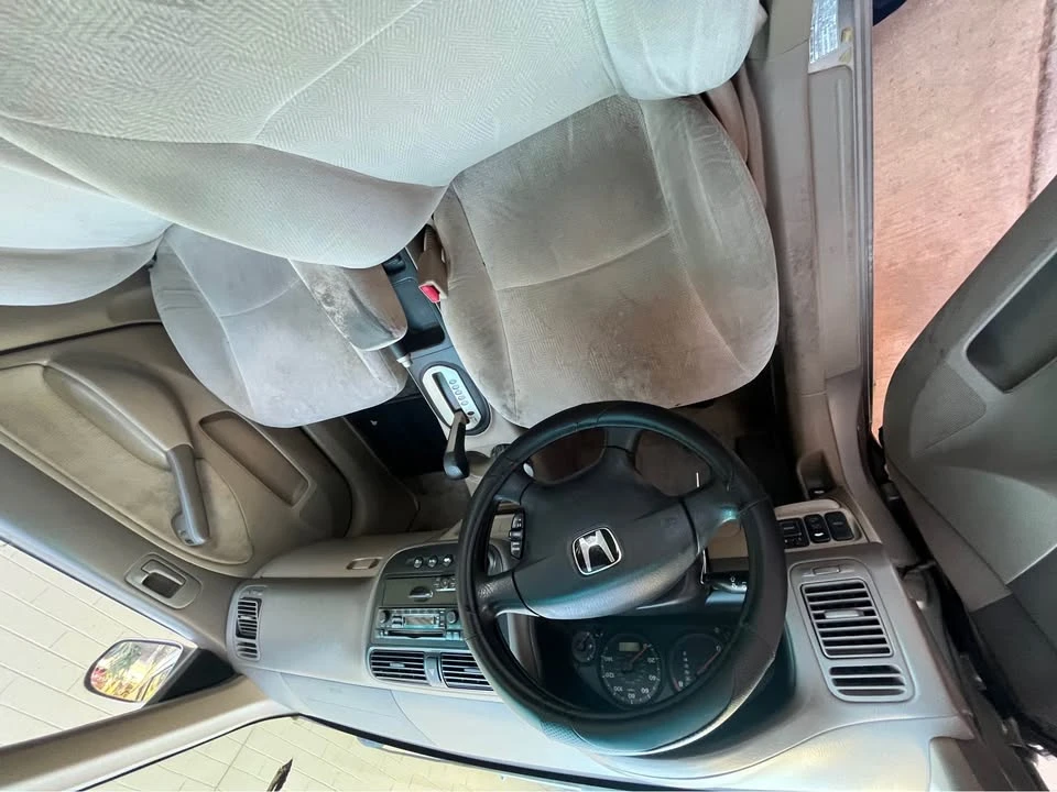 2001 Honda Civic 7th Gen - Image 3 of 8