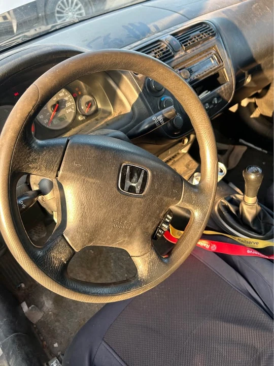 2001 Honda Civic 7th Gen - Image 5 of 8