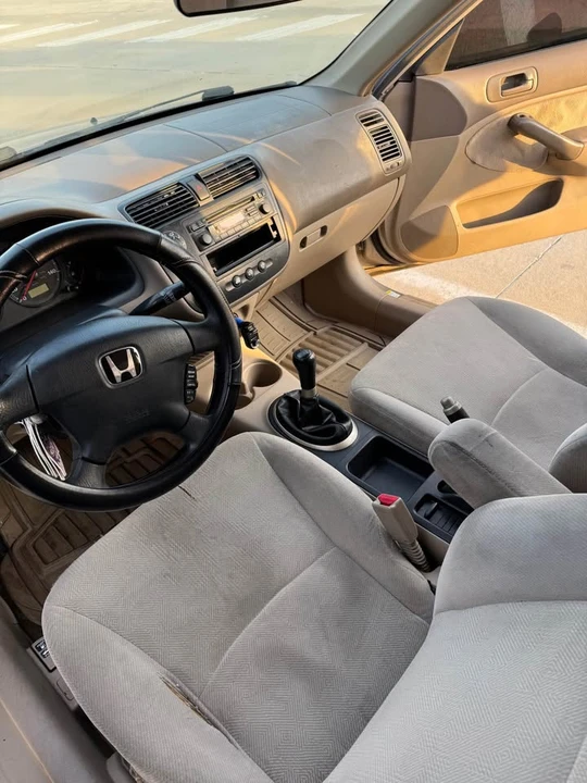 2001 Honda Civic 7th Gen - Image 2 of 8
