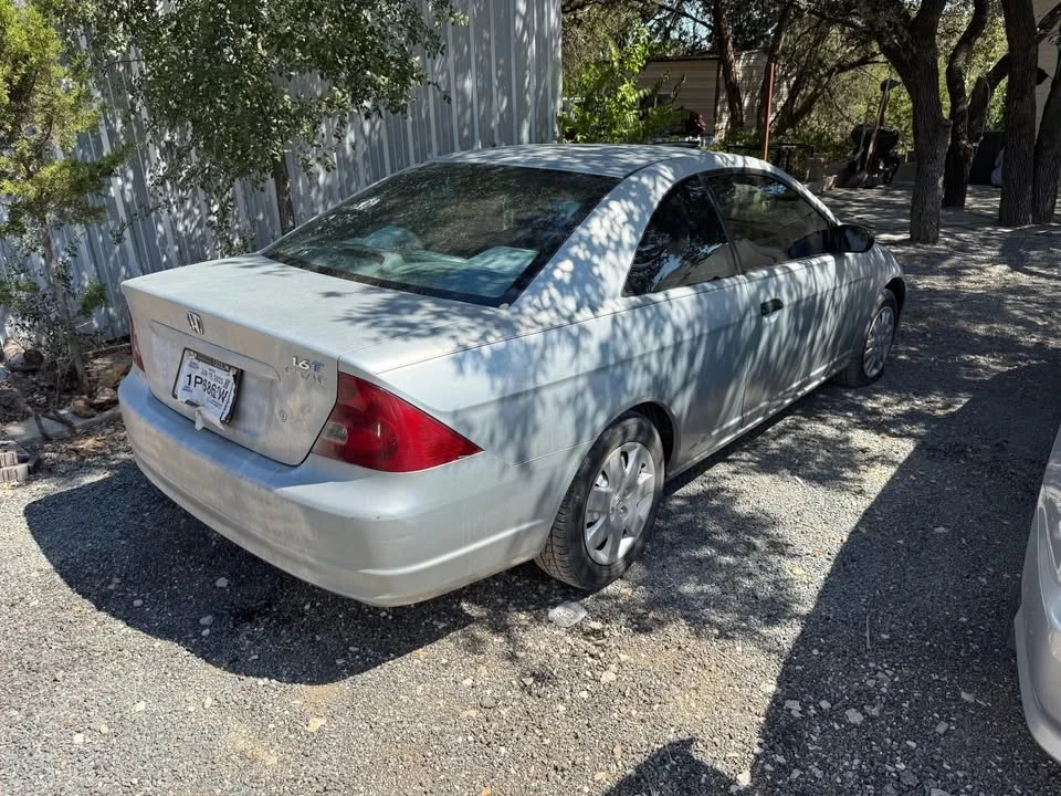 2001 Honda Civic 7th Gen - Image 2 of 7