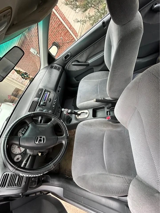 2001 Honda Civic 7th Gen - Image 5 of 8