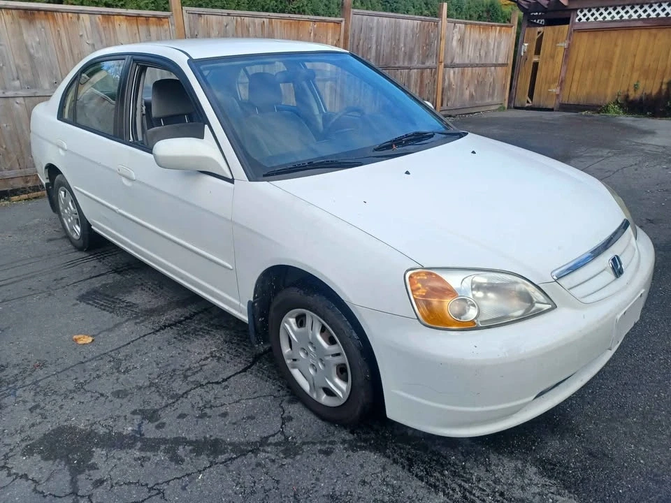 2001 Honda Civic 7th Gen - Image 2 of 11