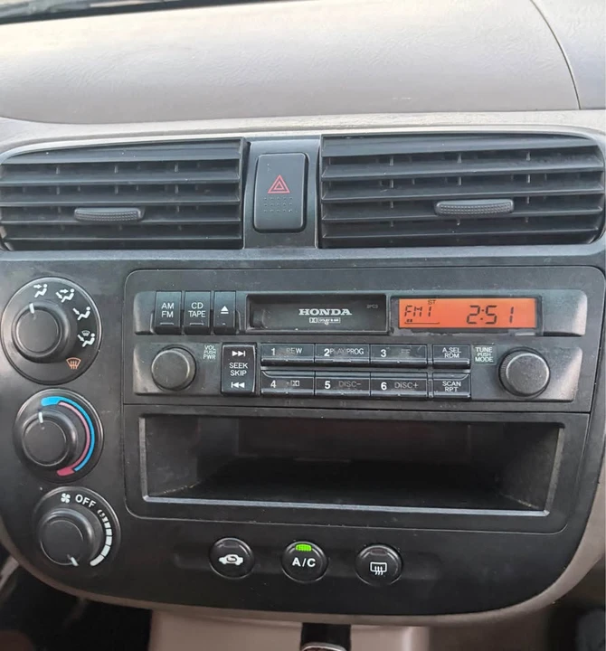 2001 Honda Civic 7th Gen - Image 11 of 11