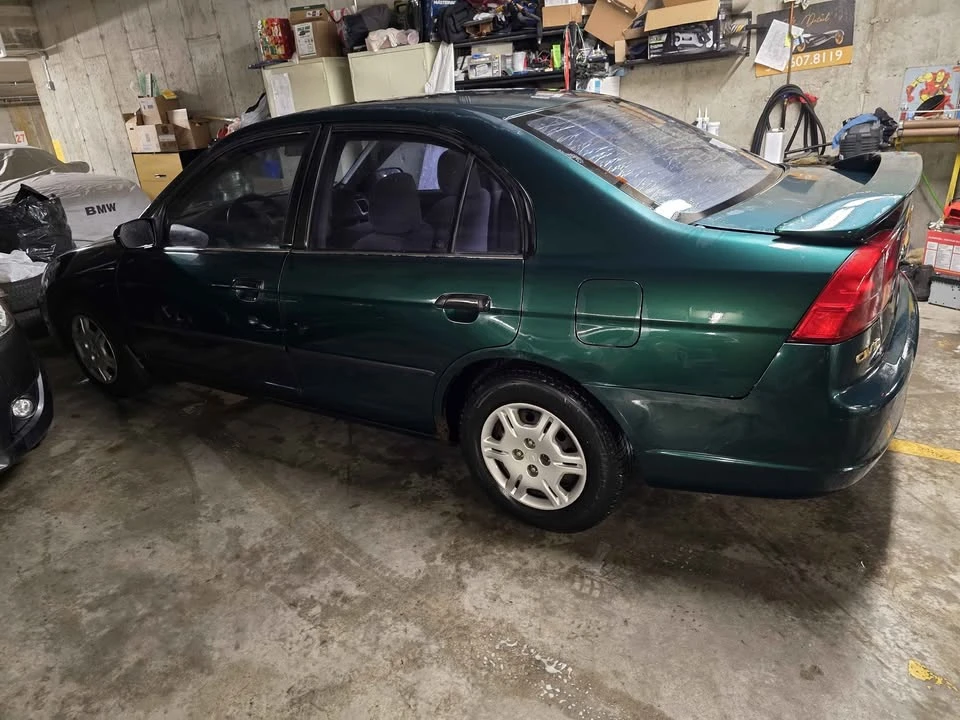 2001 Honda Civic 7th Gen - Image 4 of 9
