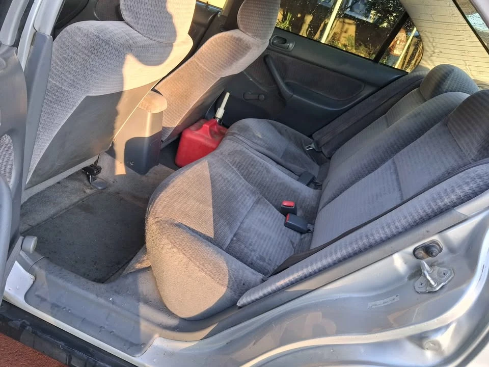 2001 Honda Civic 7th Gen - Image 8 of 9
