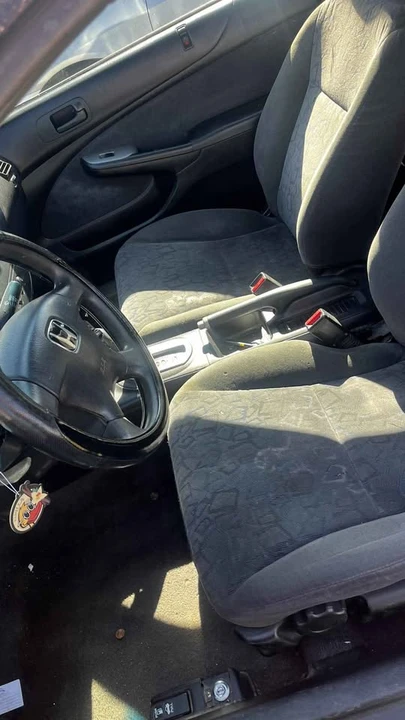 2001 Honda Civic 7th Gen - Image 3 of 4