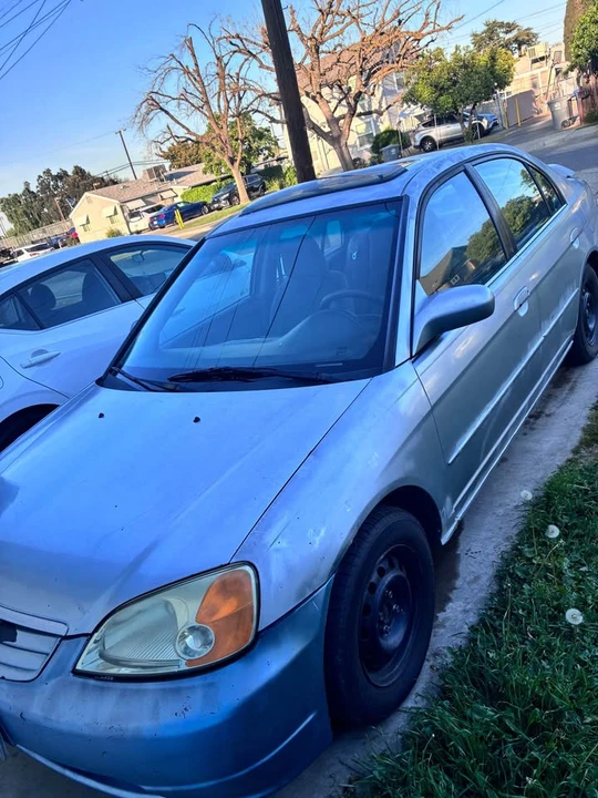 2001 Honda Civic 7th Gen - Image 3 of 5