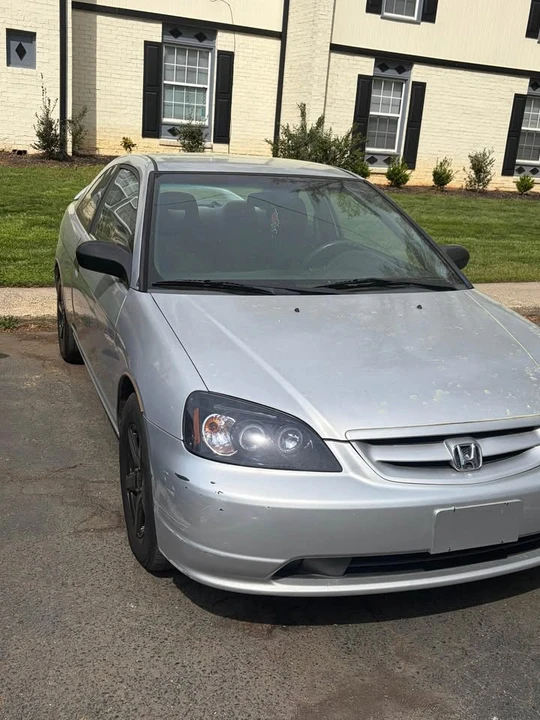 2001 Honda Civic 7th Gen - Image 2 of 5